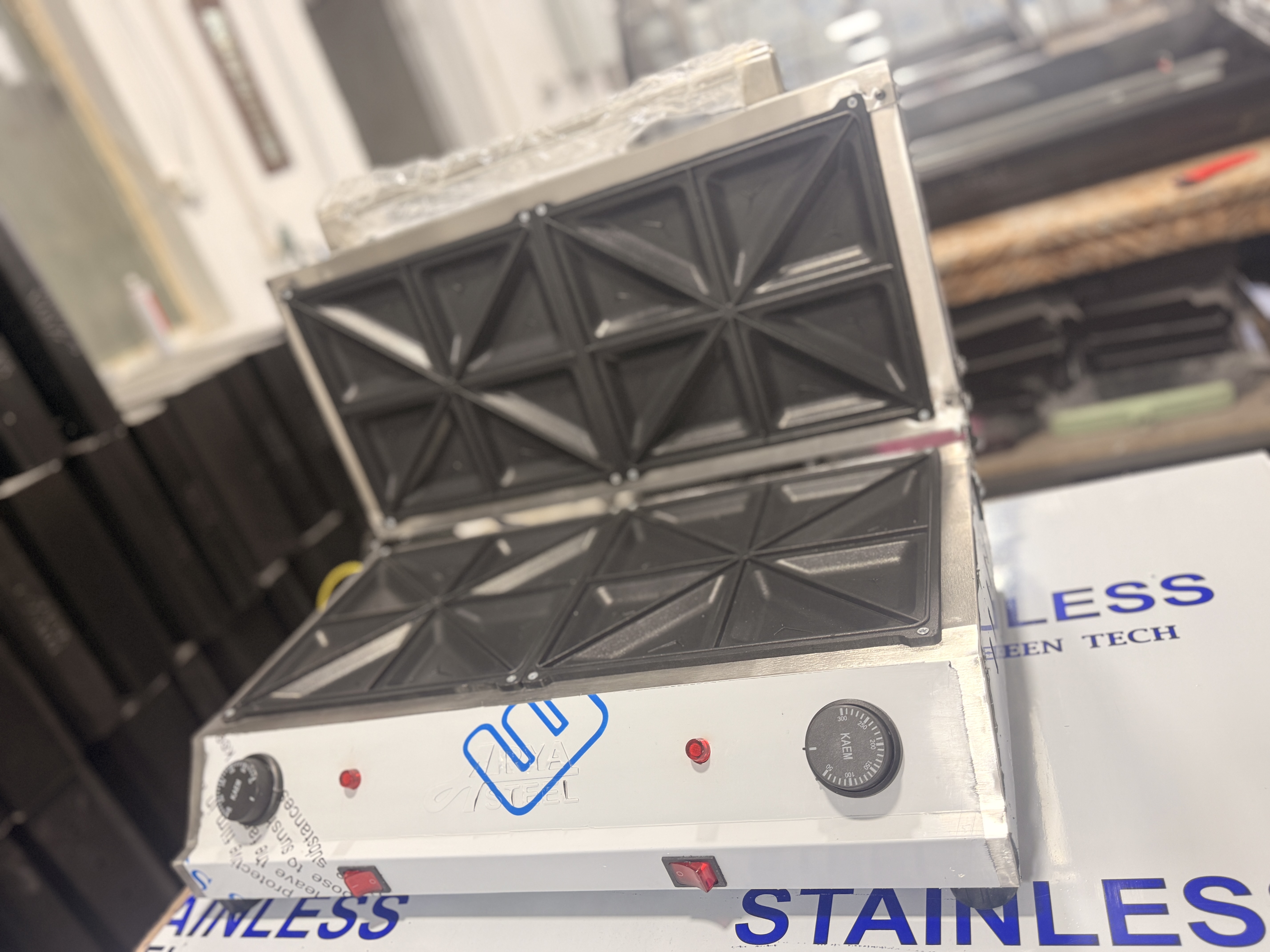 دستگاه اسنک ساز مثلثی بزرگ تک درب