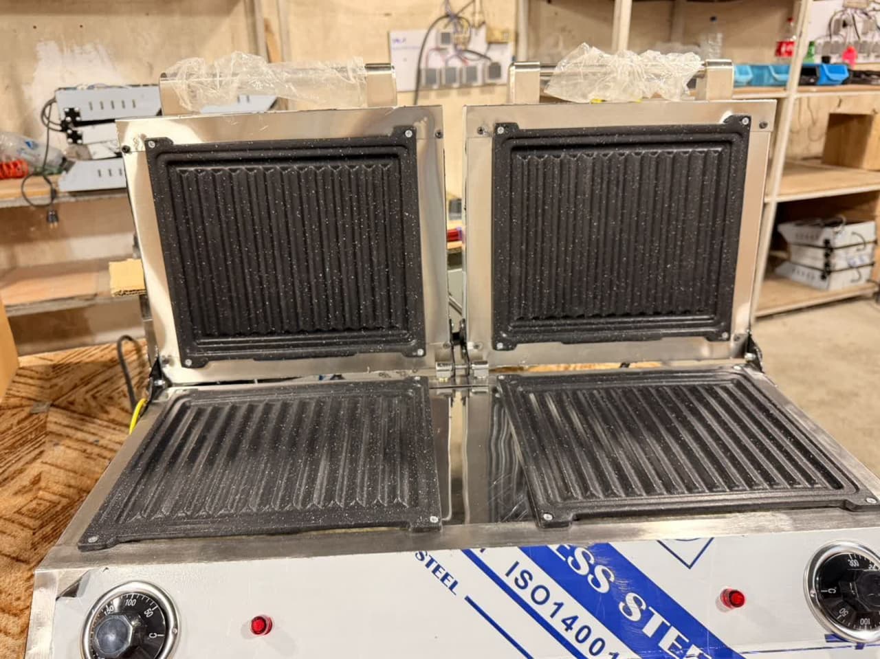 دستگاه اسنک ساز خطی دو درب