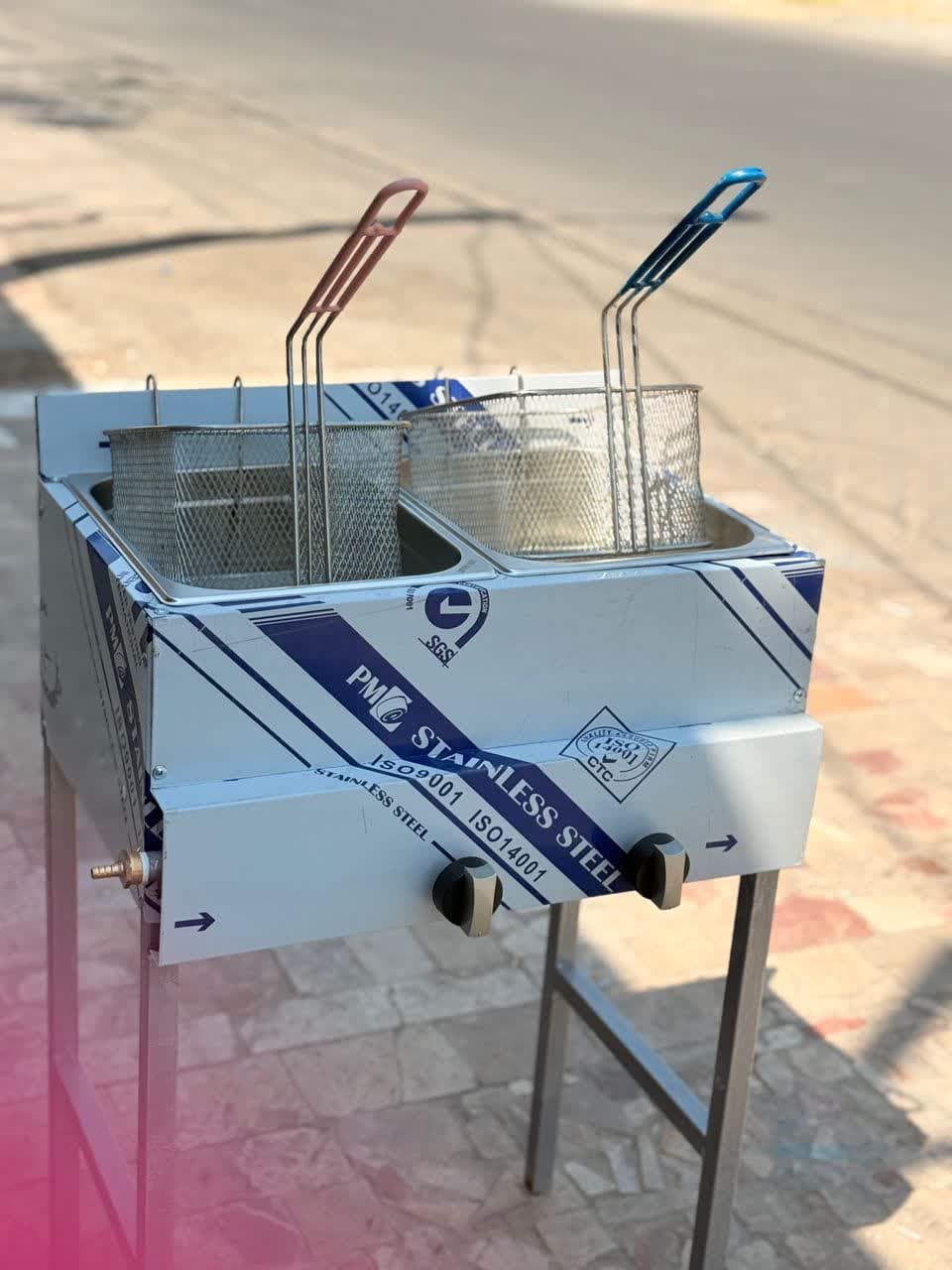 سرخ کن دو لگن پایه دار همراه لگن